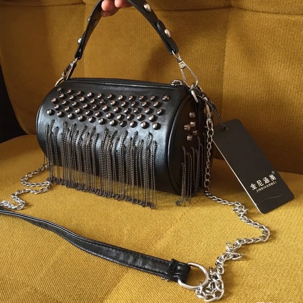 Women Bags 2026 Trends - حقيبة يد نسائية عصرية صغيرة بتصميم
