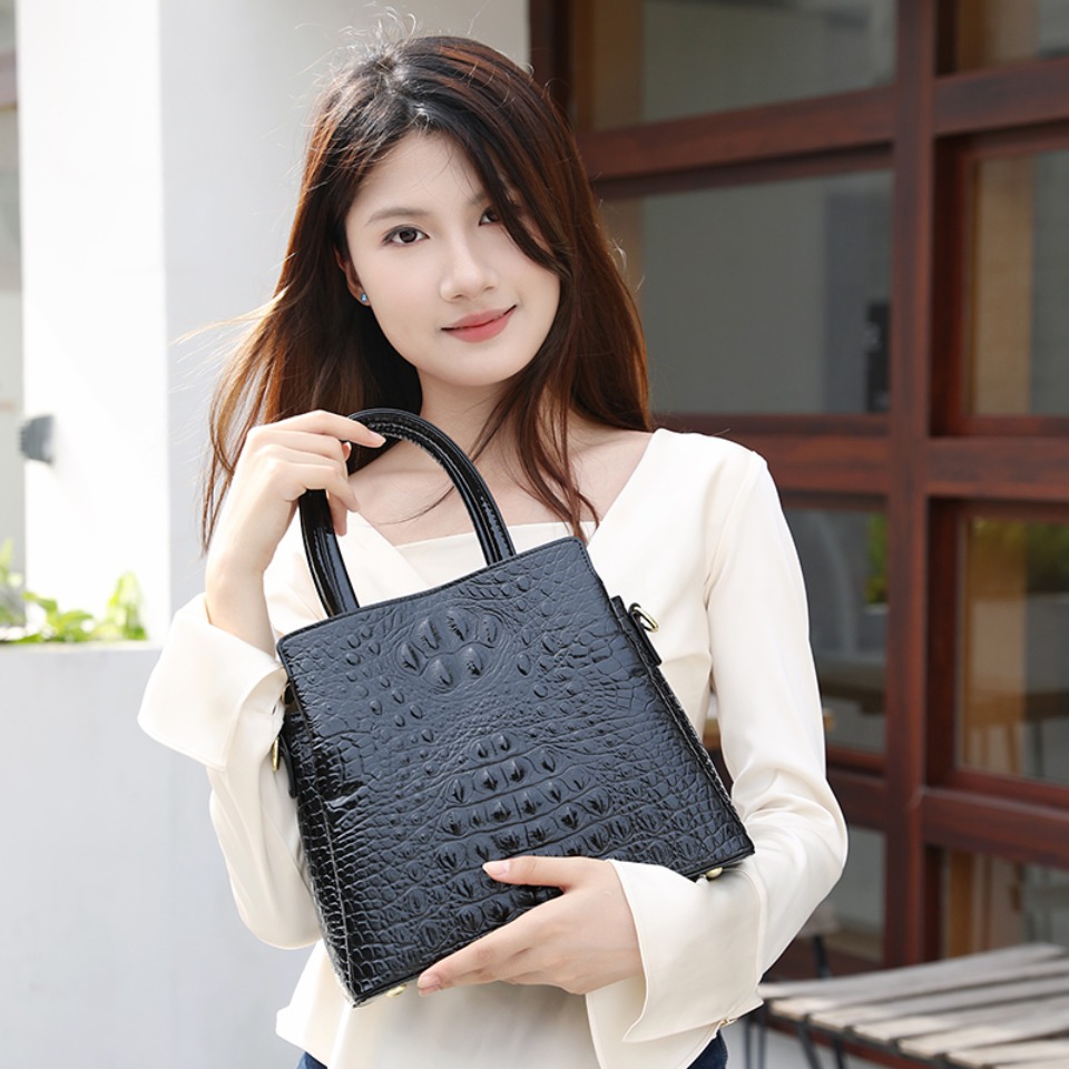 حقيقية العلامة التجارية عالية  - مراجعة Women Bags Branded وسعره